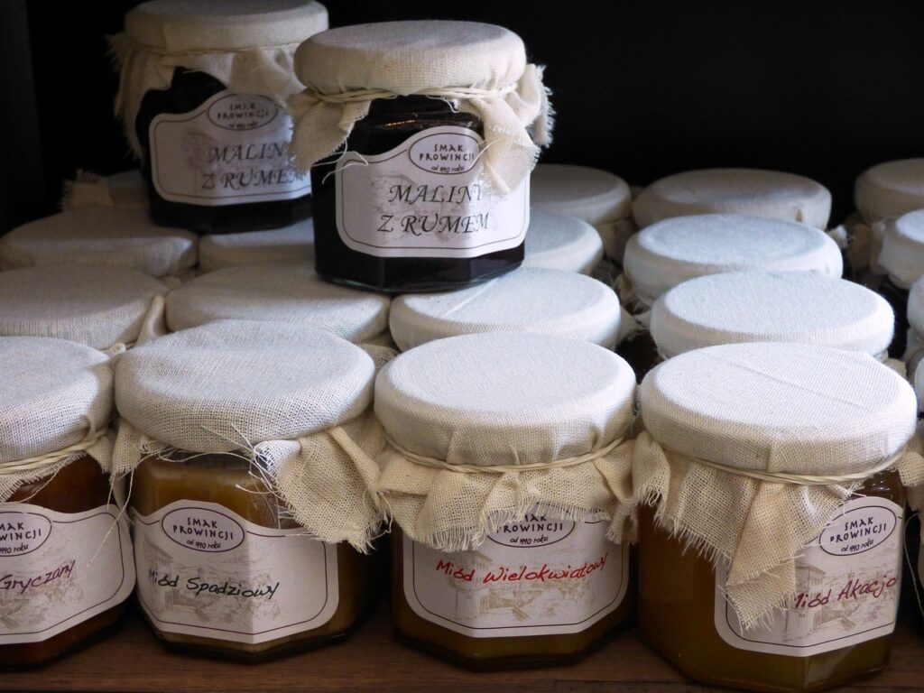 Which hney to buy? Our ultimate honey guide.